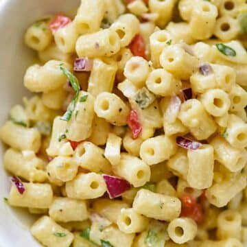 How to Make Classic Macaroni Salad | foodiecrush.com