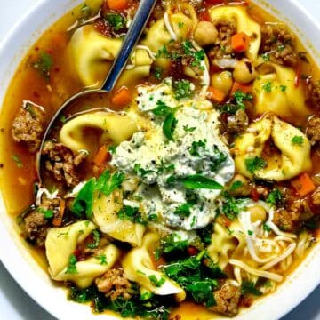 Tortellini Soup foodeicrush.com